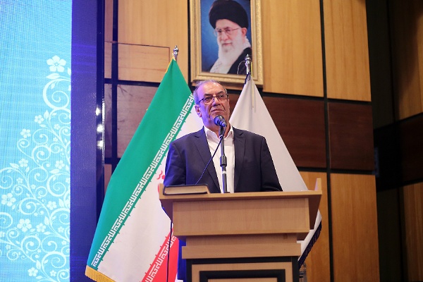 امیدواریم با همسان سازی حقوق بازنشستگان شاهد بهبود معیشت آنان باشیم
