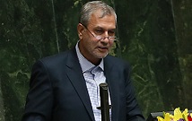 دکتر ربیعی : صندوق‌های بازنشستگی در وضعیت نامناسبی هستند/دولت و مجلس به آنها کمک کنند