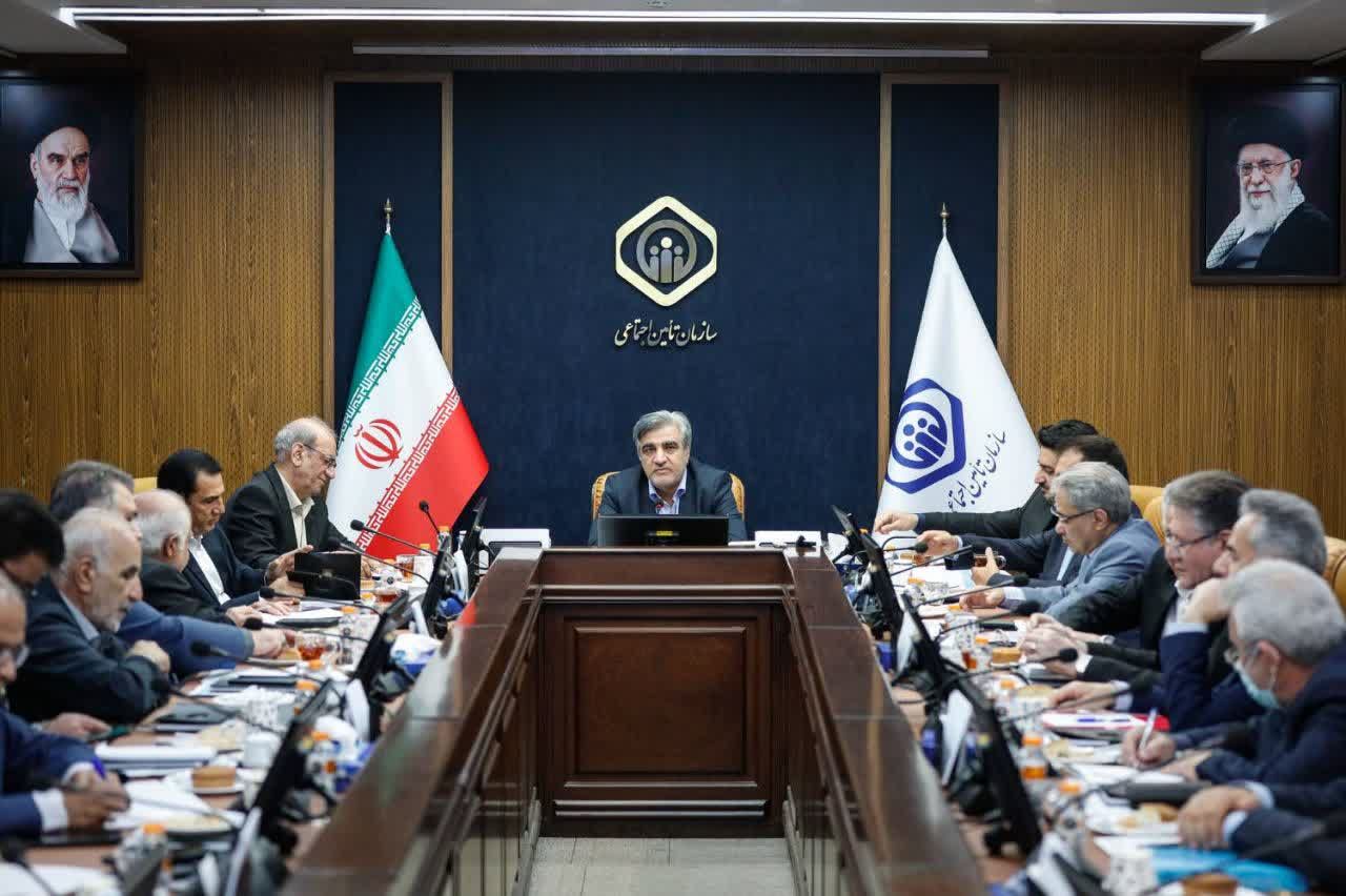 تشریح نتایج جلسه با مدیرعامل سازمان تامین اجتماعی در خصوص افزایش حقوق سال ۱۴۰۵، مزایای جانبی و متناسب‌سازی حقوق‌ها