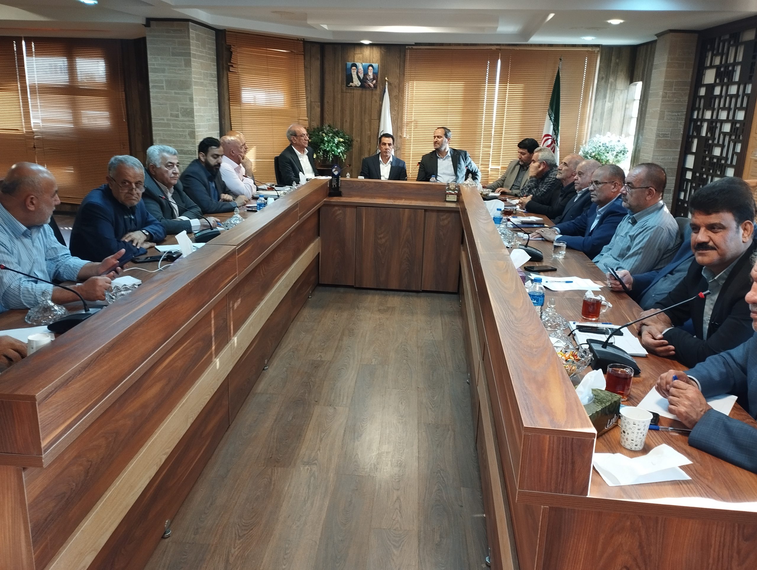 جلسه تفاهم نامه کانون عالی کشور و بانک رفاه کارگران مهرماه 1404